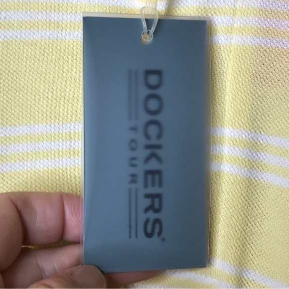 Dockers Tour Mens Polo Shirt Size XL 100% Cotton Yellow White Stripe Golf Sports - Picture 4 of 7